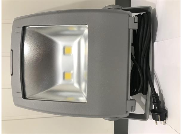 Lyskaster Led 2X75W M/5 Ledn. 10 000 Lum